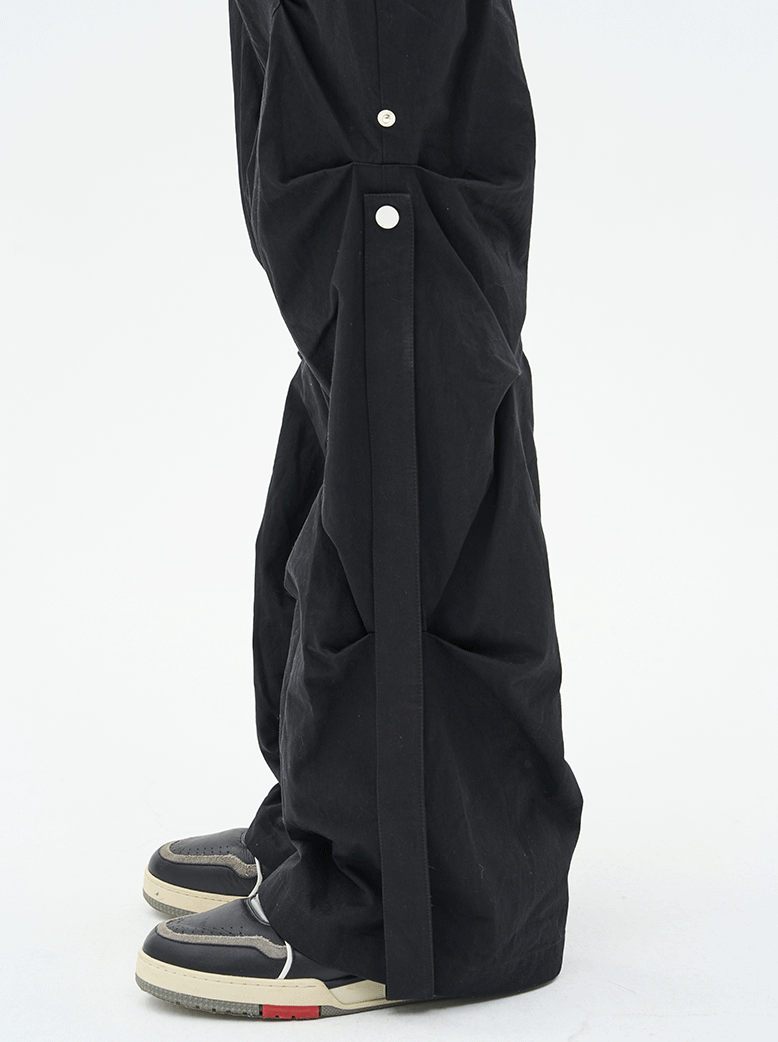 Harsh and Cruel Deconstrucred Loose Buttons Trousers