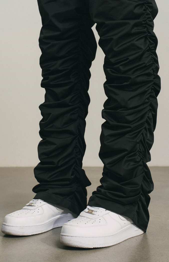 ANTIDOTE Pleated Nylon Zipper Pants