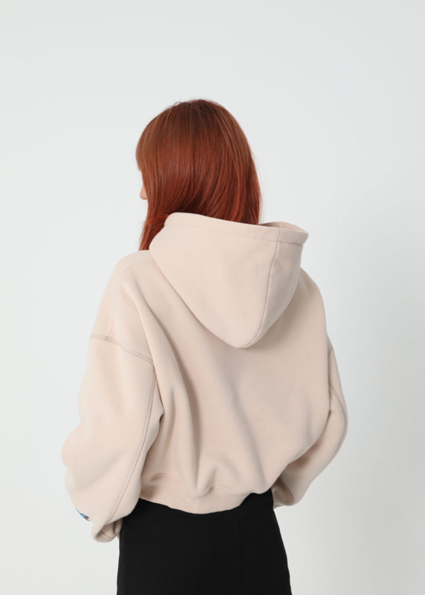 YADcrew YADSP Love Puzzle Flower Foam Print Short Hoodie