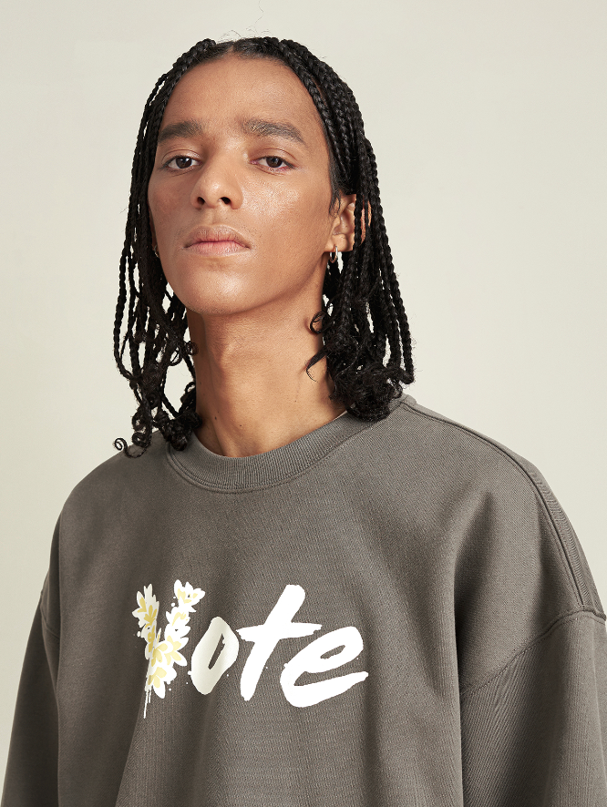 VOTE Basic Hawaiian Flower Sweatshirt