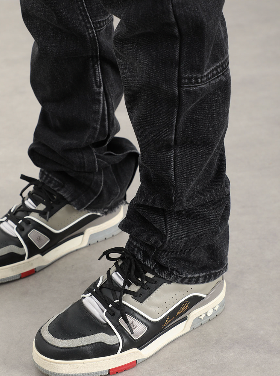 F3F Select Wash Old Stitching Jeans