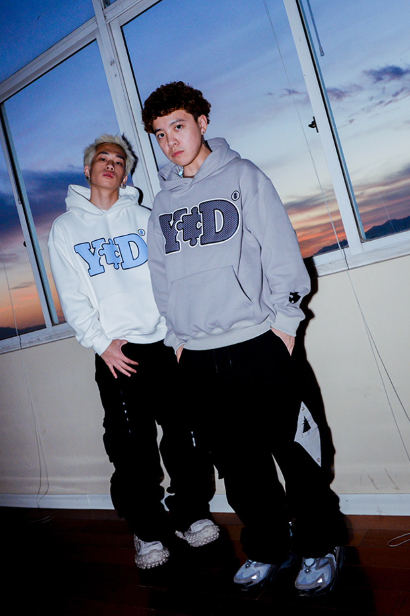 YADcrew Basic Polka Dot print Hoodie