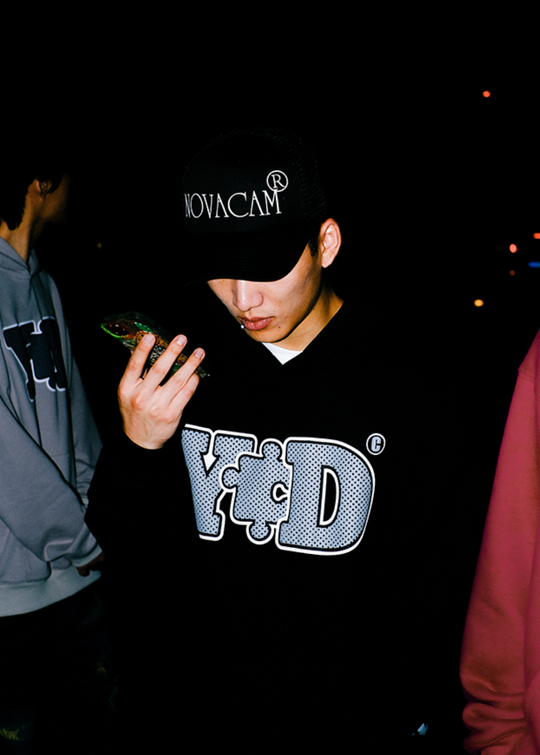 YADcrew Basic Polka Dot print Hoodie