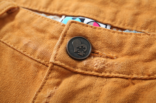 YADcrew Destruction Pleated Washed Jeans