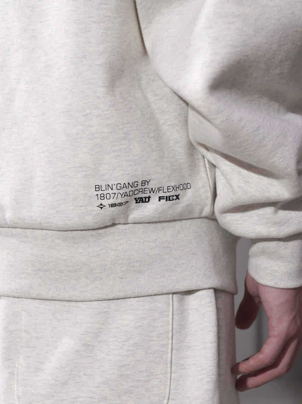 YADcrew x 1807 x FLEXHOOD Logo Hoodie