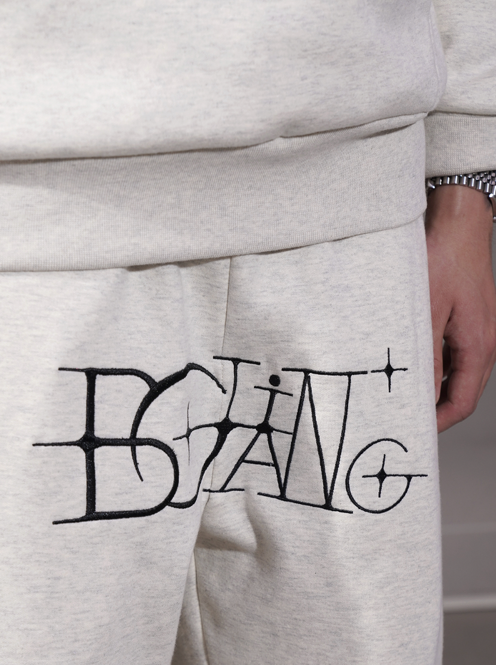 YADcrew x 1807 x FLEXHOOD Logo Sweatpants