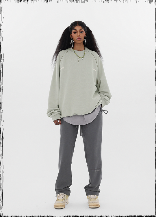 JHYQ Embroidered Logo Zipper Design Heavyweight Sweater