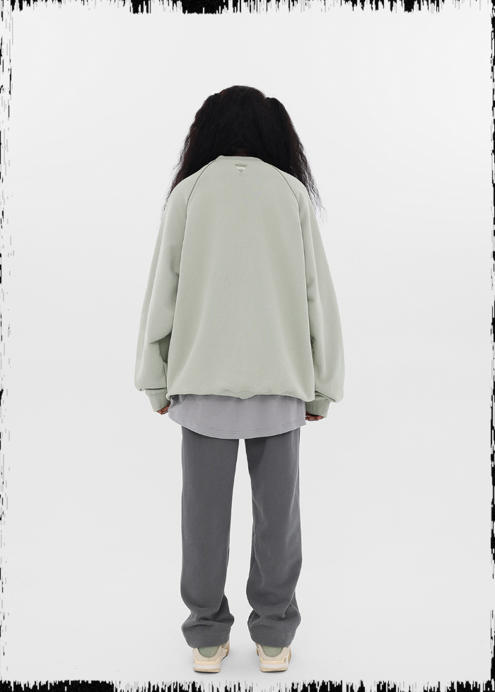 JHYQ Embroidered Logo Zipper Design Heavyweight Sweater