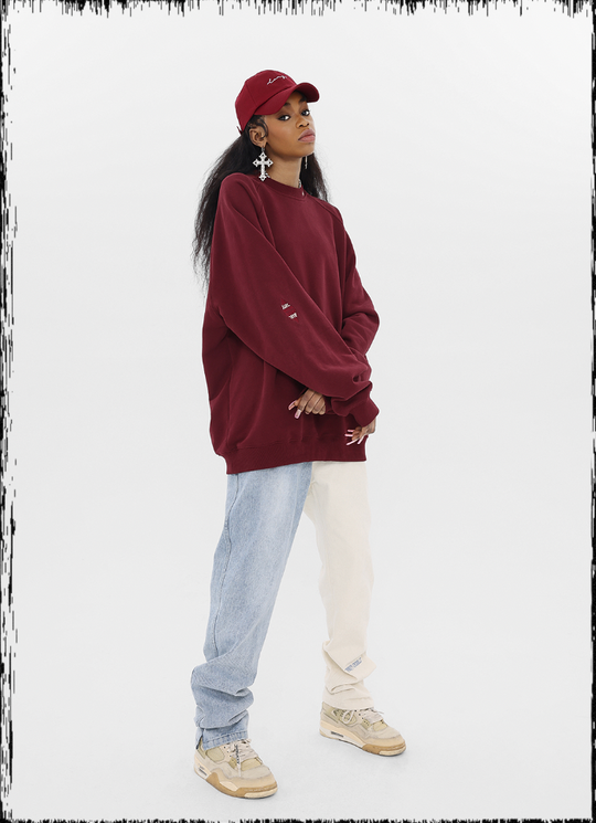 JHYQ Basic Logo Embroidered Heavyweight Sweater