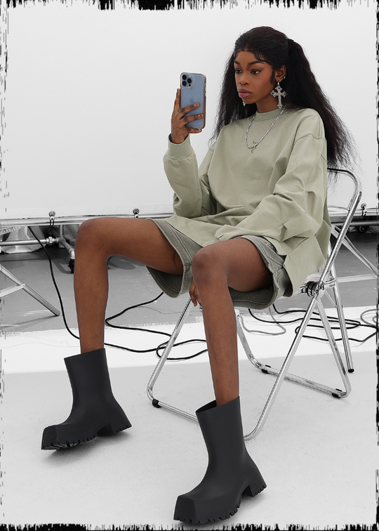 JHYQ LOGO Embroidery Long Sleeved Tee