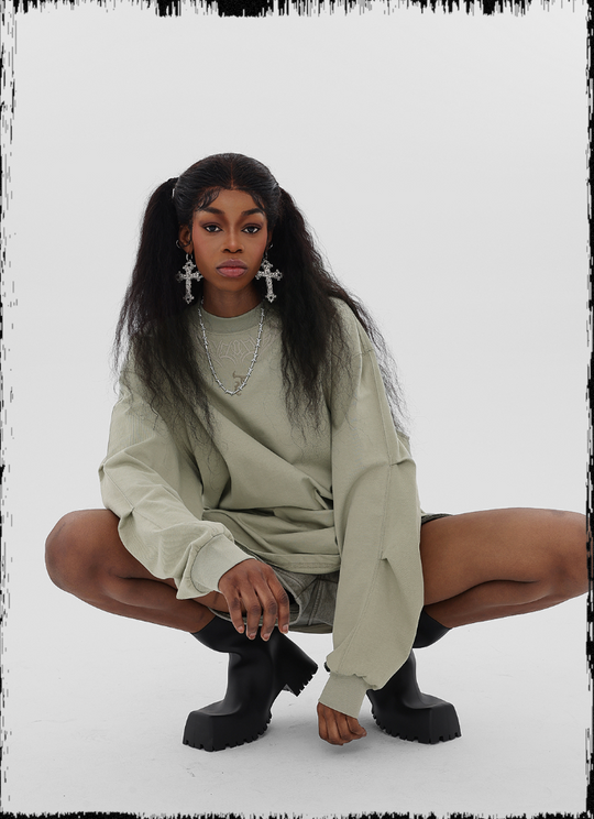 JHYQ LOGO Embroidery Long Sleeved Tee