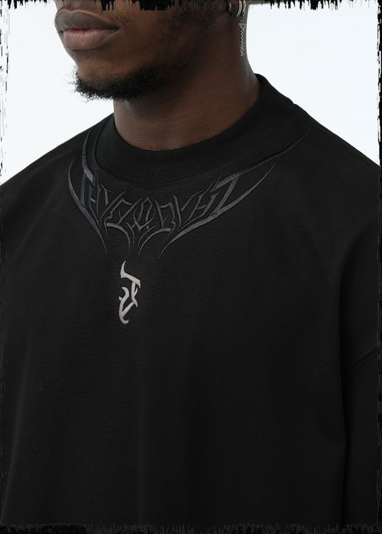 JHYQ LOGO Embroidery Long Sleeved Tee