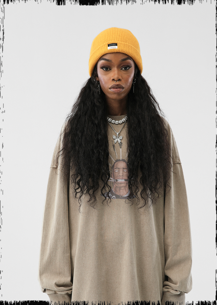 JHYQ Portrait Print Long Sleeved Tee