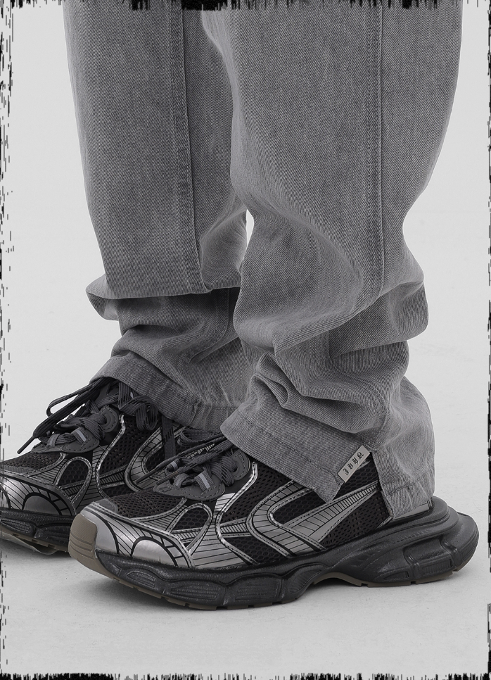 JHYQ Washed Logo Embroidery Denim Jeans