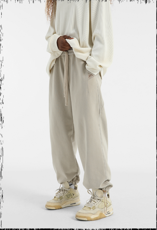 JHYQ Heavyweight Logo Embroidered Sweatpants