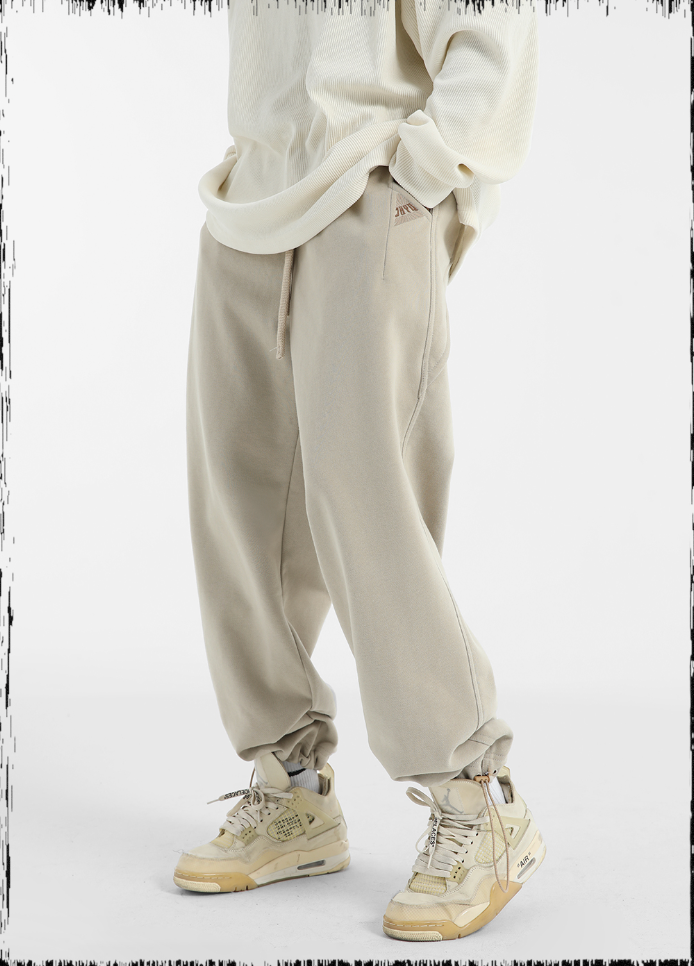 JHYQ Heavyweight Logo Embroidered Sweatpants