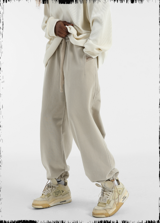 JHYQ Heavyweight Logo Embroidered Sweatpants