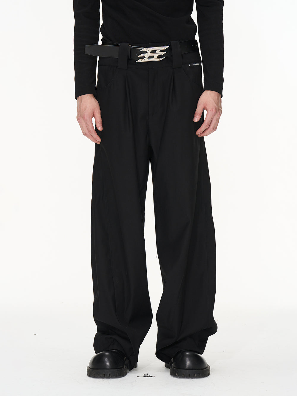 BLIND NO PLAN Wide Waisted Contour Suit Pants