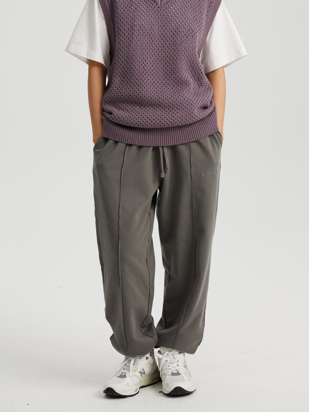 Wassup House Center Seam Basic Sweat Pants