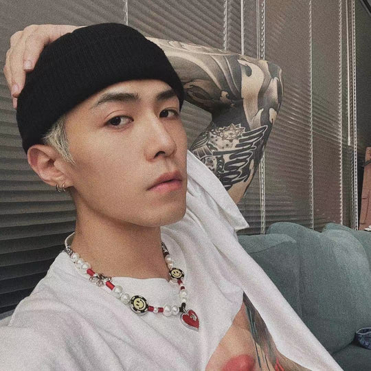 SALUTE x NBO Smiley Face Fake Love Necklace | Face 3 Face