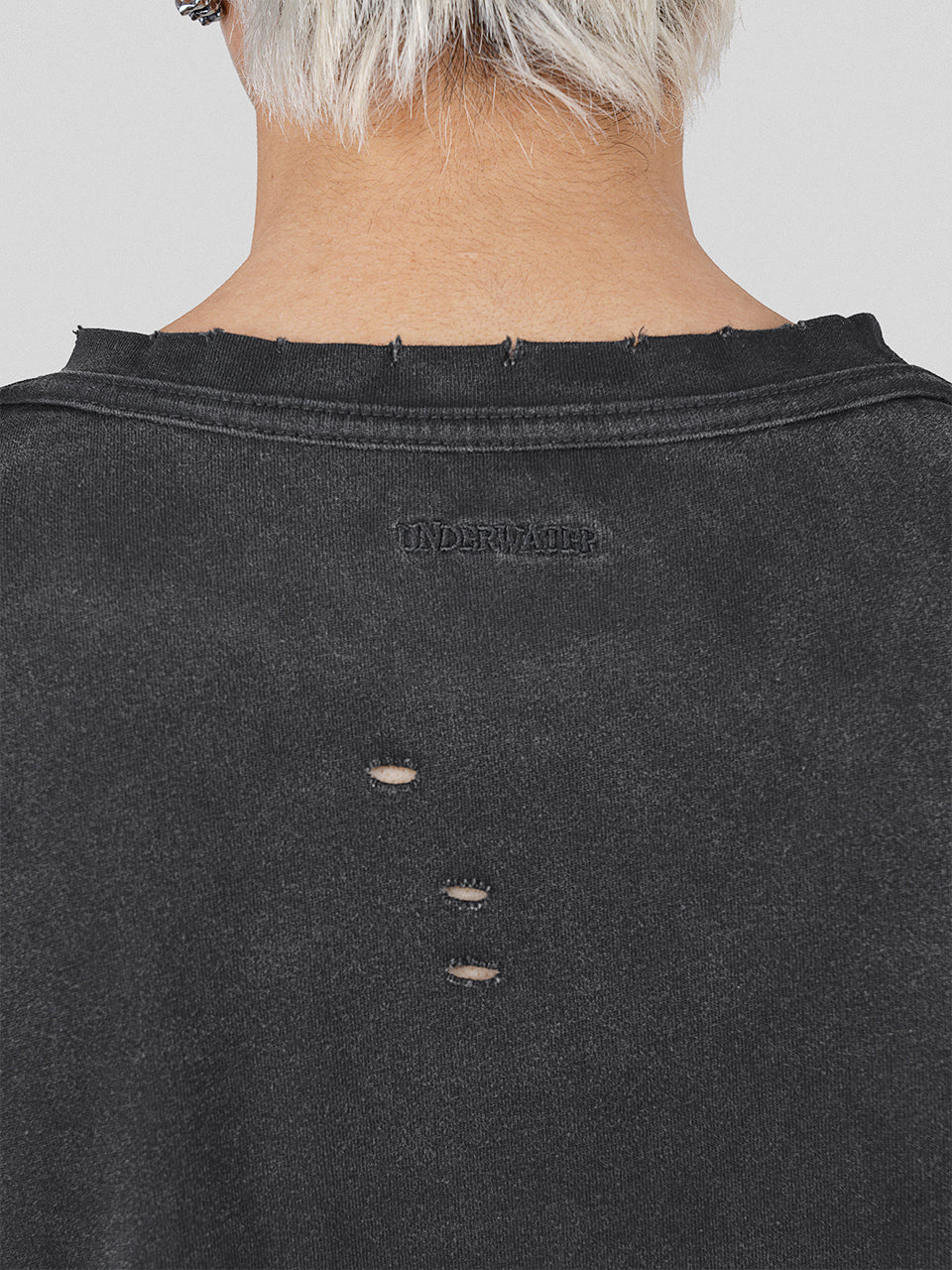 UNDERWATER Wormhole Destruction ALIVE Printed Long Sleeve Tee