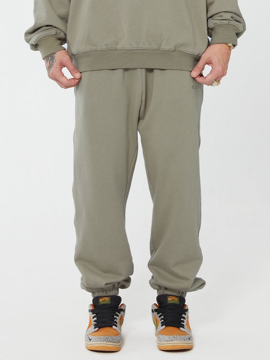 F2CE Embroidered Logo Basic Sweatpants | Face 3 Face