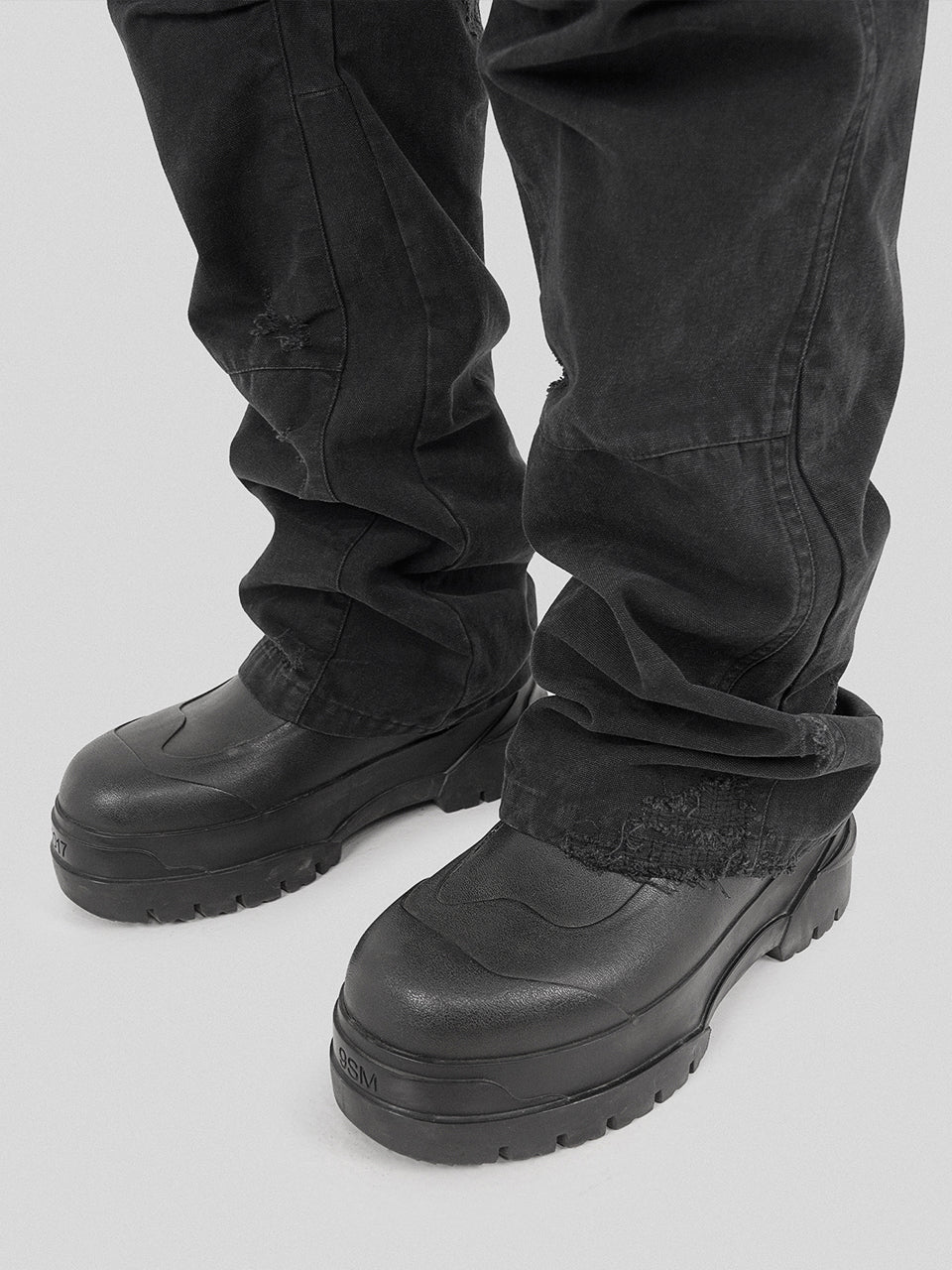 UNDERWATER Needle Embroidery Distressed Flared Cargo Work Pants