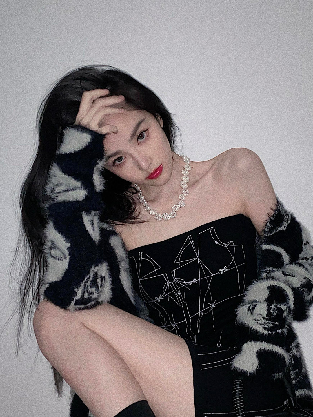 NboStore Daisy & Pearl Necklace | Face 3 Face