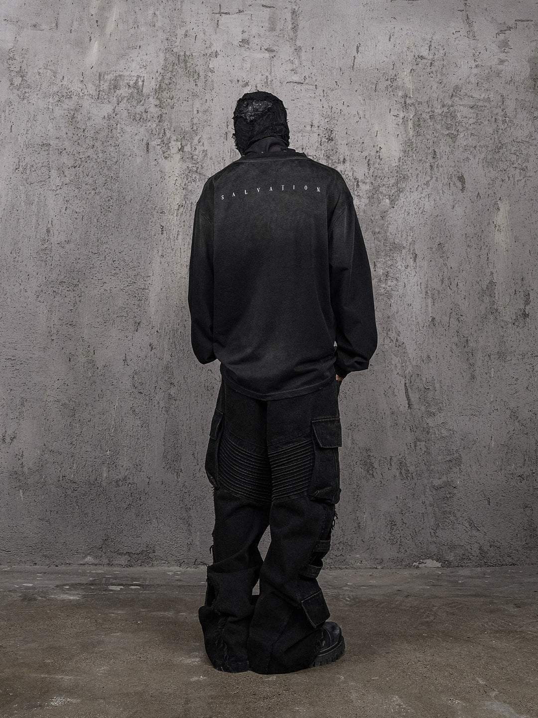 UNDERWATER Destruction Dark Printed Long Sleeve Tee