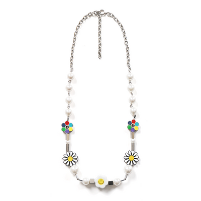 SALUTE Daisy Flower Smile Necklace