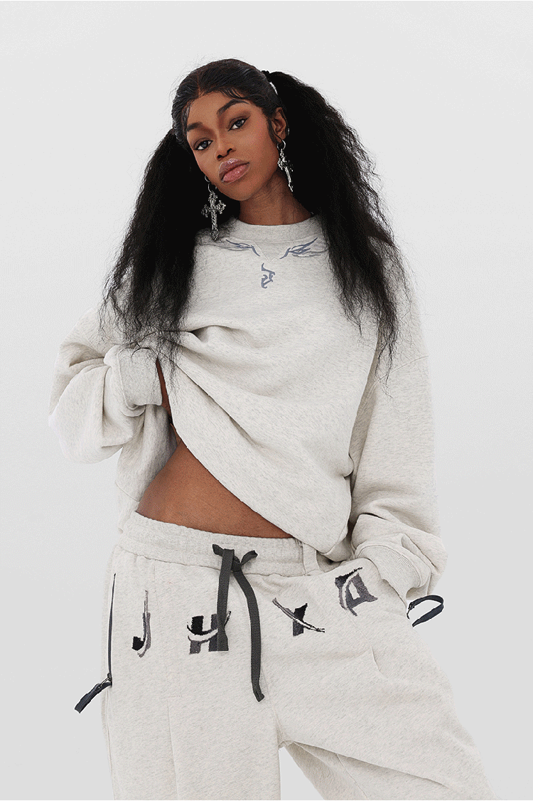 JHYQ Letters Embroidered Logo Heavyweight Sweater