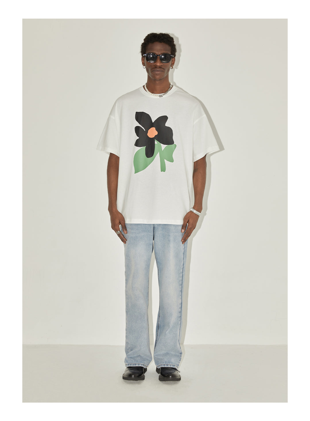 EMPTY REFERENCE Black Flower Tee