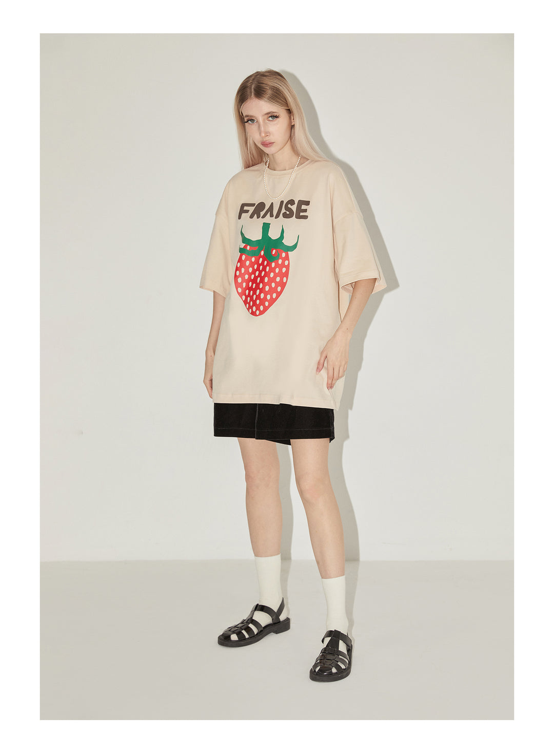 EMPTY REFERENCE Small Strawberry Tee