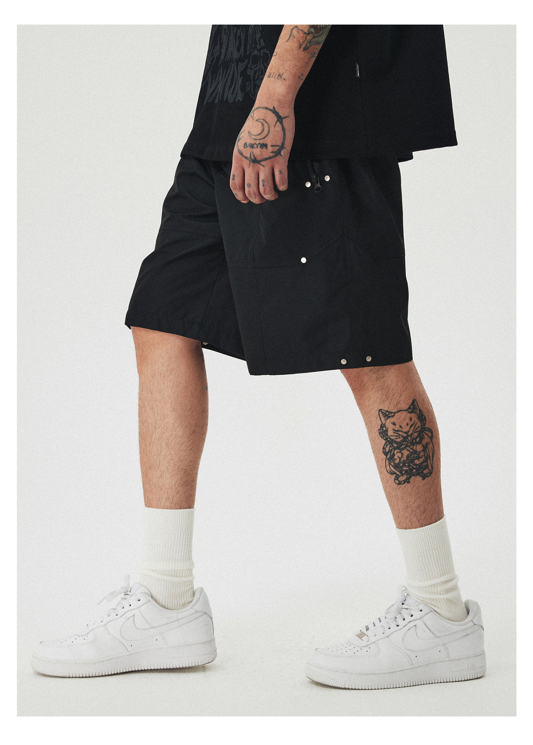 ANTIDOTE Structure Stitching Nylon Shorts