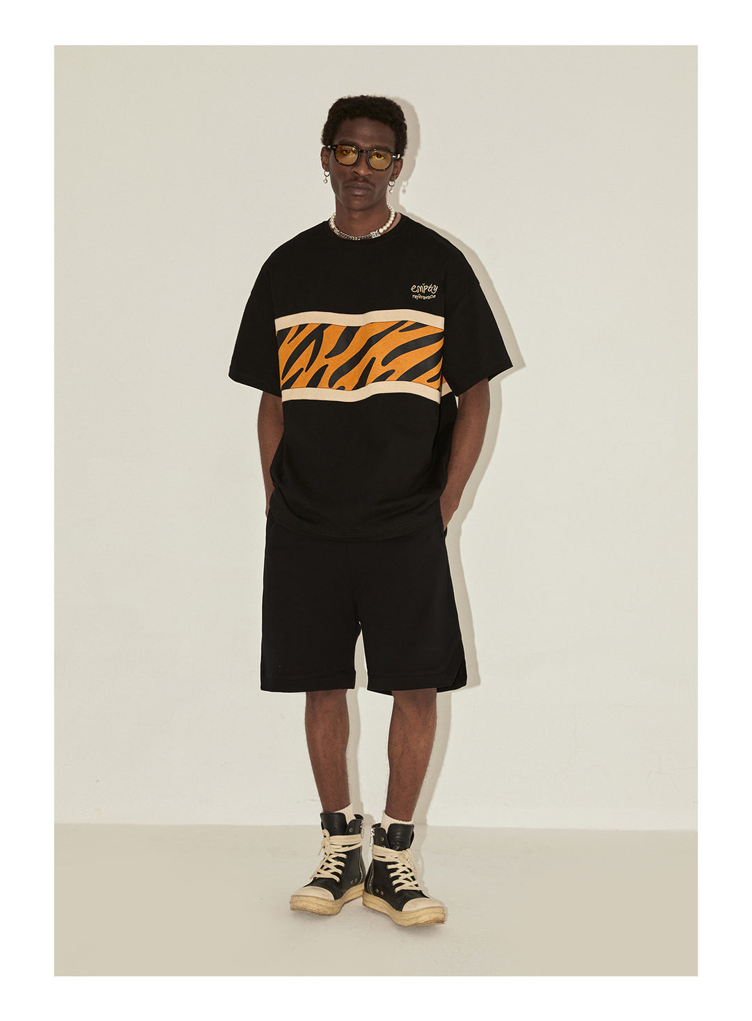 EMPTY REFERENCE Tiger Stitching Tee