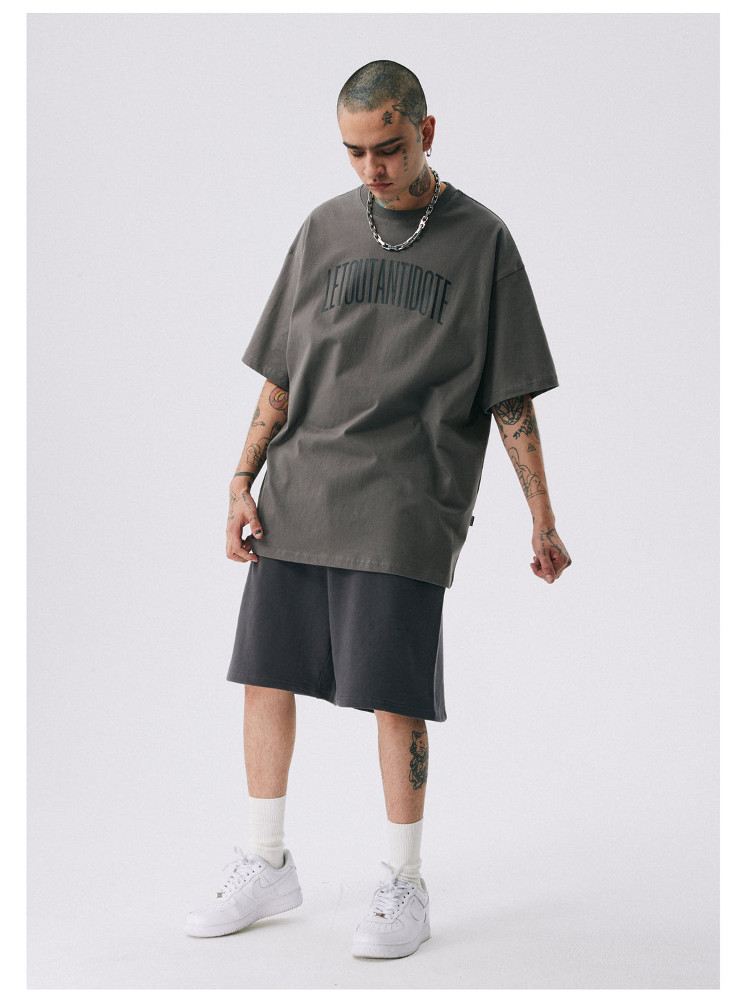 ANTIDOTE Letter Logo Printing Tee