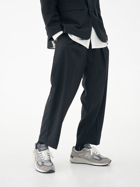 Harsh and Cruel Tapered Nine Hundred Loose Suit Pants