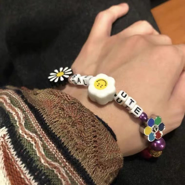 SALUTE & GODDESS Small Daisy Bracelet