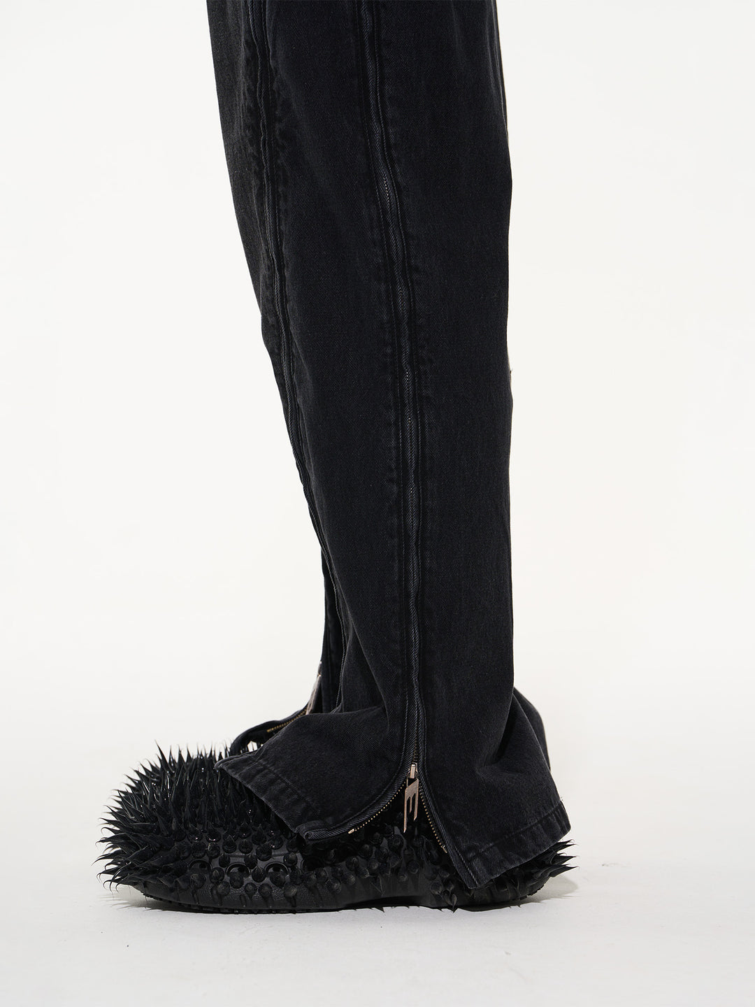 BLIND NO PLAN Multi Close Zipper Washed Denim Jeans