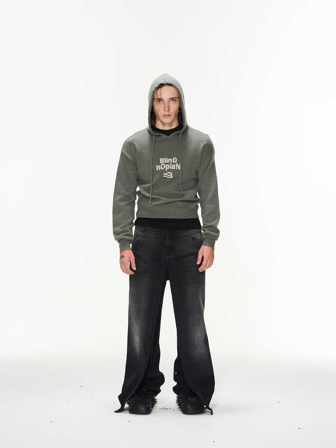 BLIND NO PLAN Basic LOGO Knit Hoodie