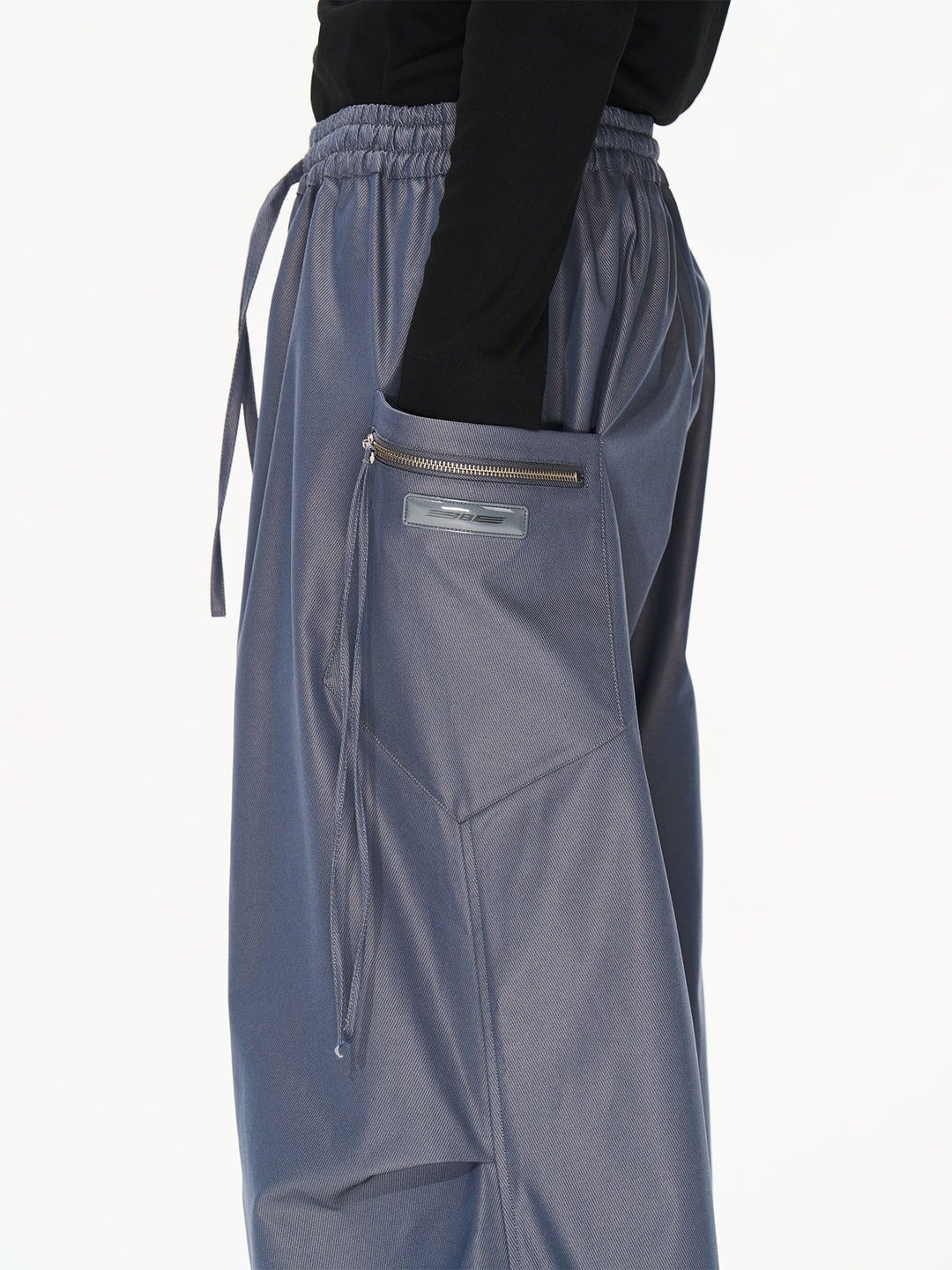 BLIND NO PLAN Pinch Pleat Contour Zip Pants