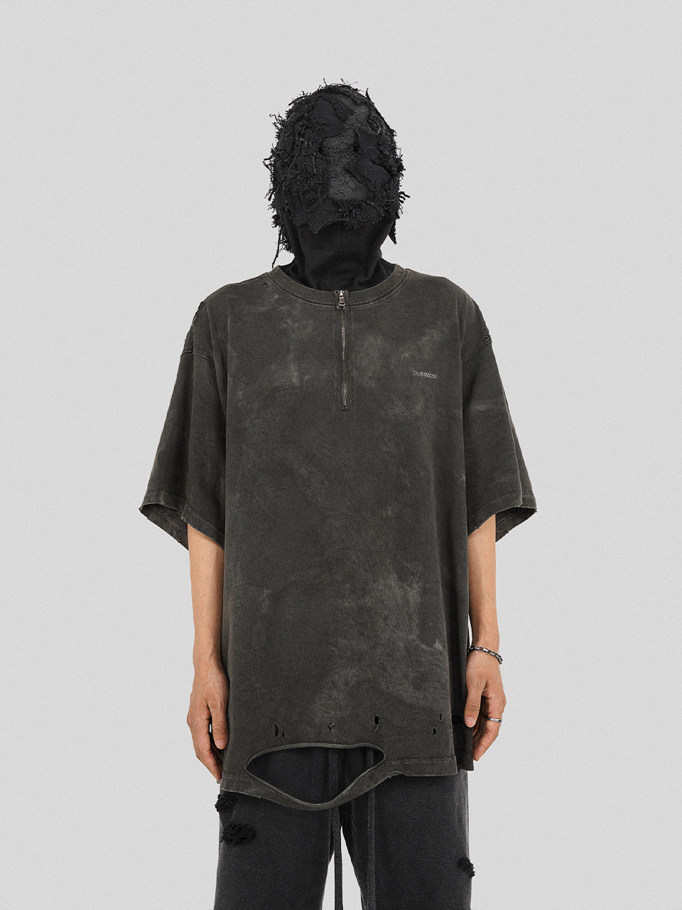 UNDERWATER Destruction Cross Deconstruction Zipper Tee Black